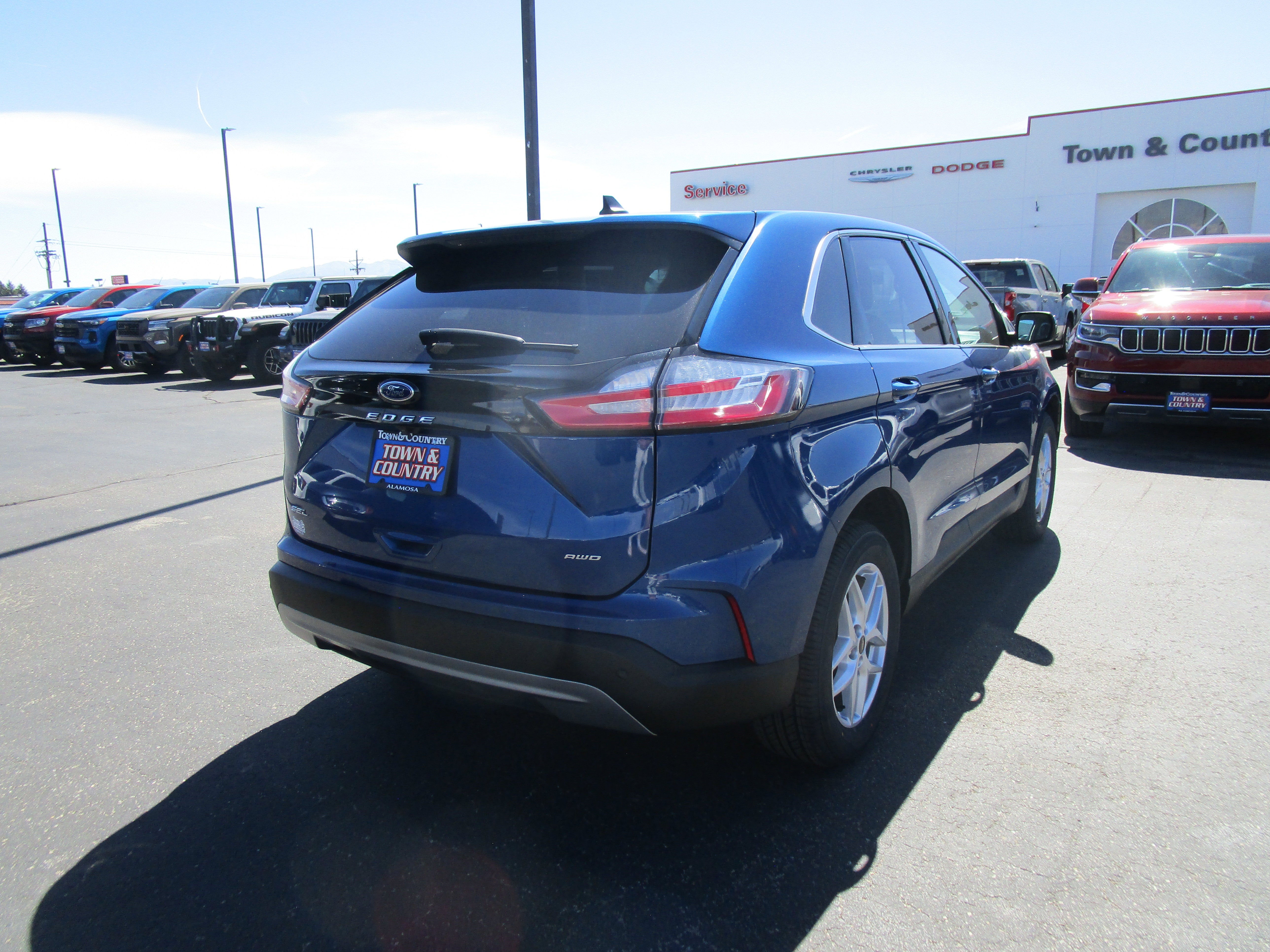 2023 Ford Edge — rear three-quarter view